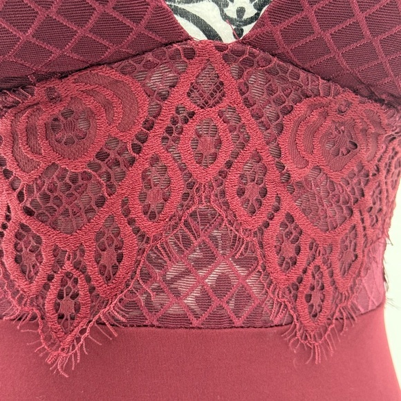 Fashion Nova Burgundy Lace Bodysuit Top - Picture 4 of 11